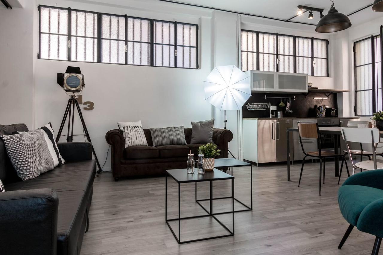 Joivy Exclusive Apt For 4 In Navigli Near Parks Milán Exteriér fotografie
