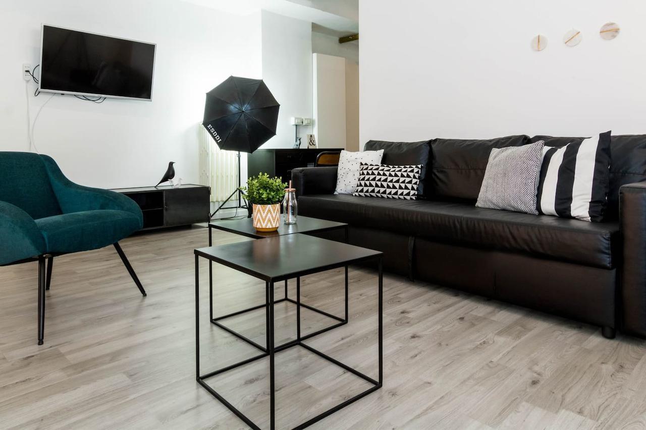 Joivy Exclusive Apt For 4 In Navigli Near Parks Milán Exteriér fotografie